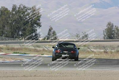 media/Jun-02-2024-CalClub SCCA (Sun) [[05fc656a50]]/Group 3/Qualifying/